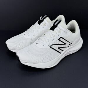 New Balance DynaSoft Pro Run V2 Women’s Size 9.5 White Silver Running Shoes NEW